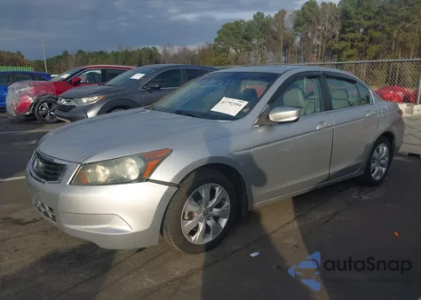 2008 Honda Accord Sdn 2.4 Ex-L/Ex-L z USA, uszkodzony, nr VIN 1HGCP25818A070696